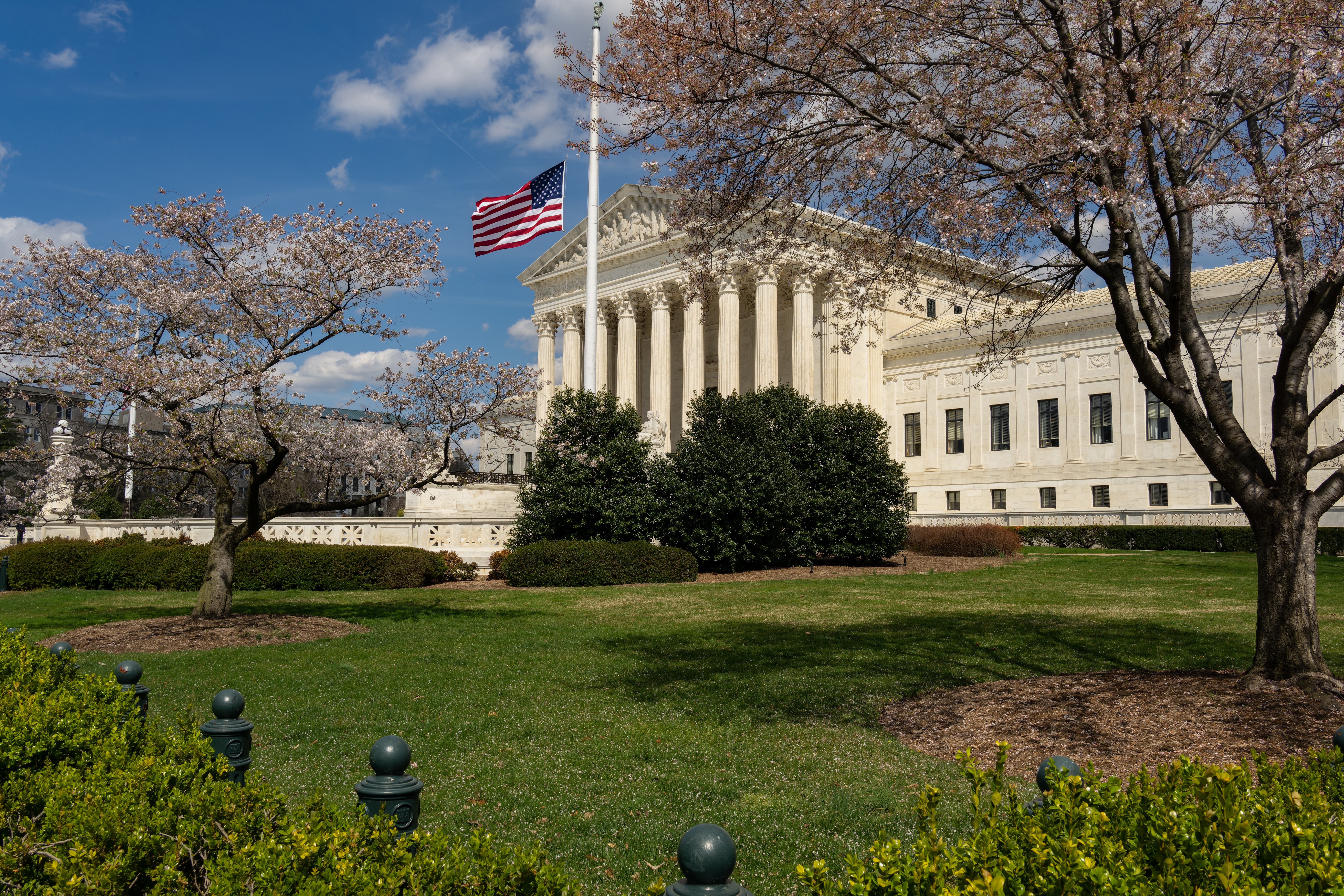 Photo of the Supreme Court Building